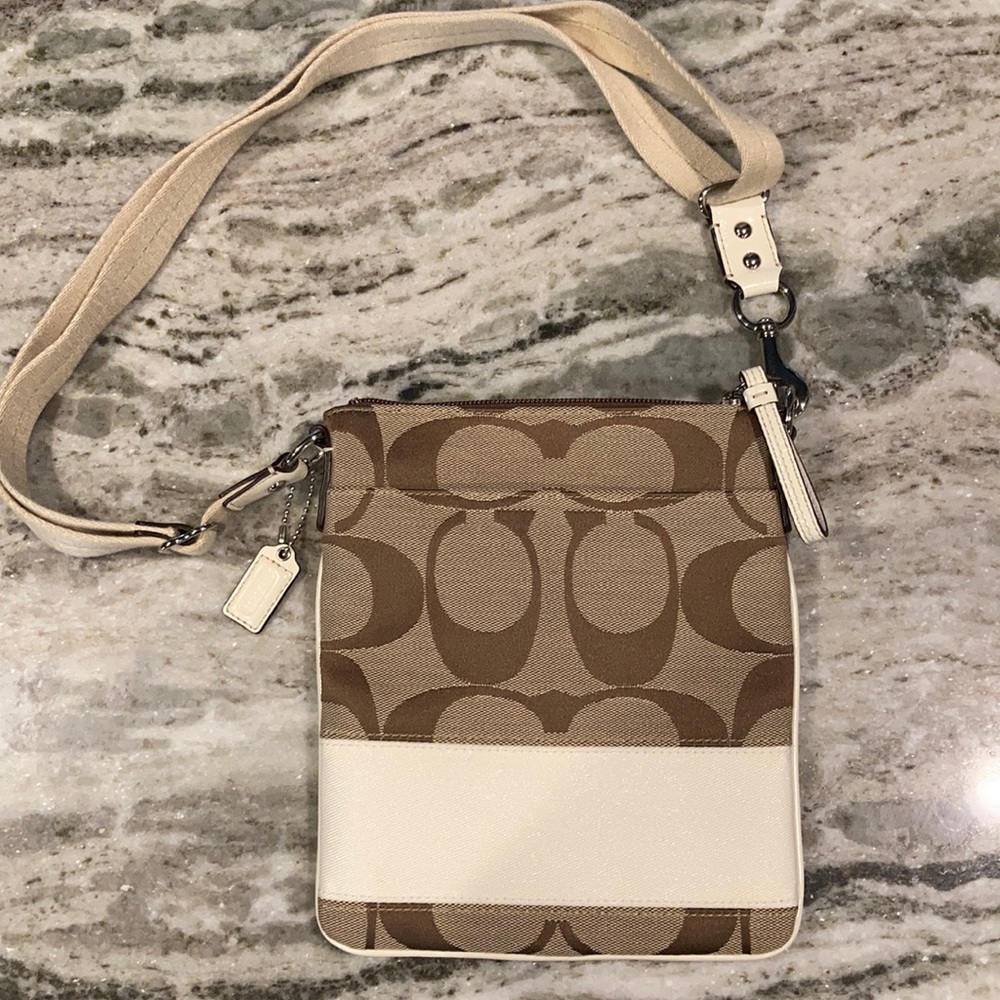 Coach purse NWOT